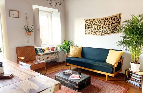 Santa Isabel Apartment | The Artist's Apartment in Campo de Ourique