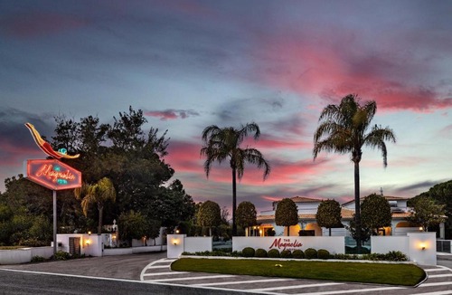 Almancil Hotel | The Magnolia Hotel