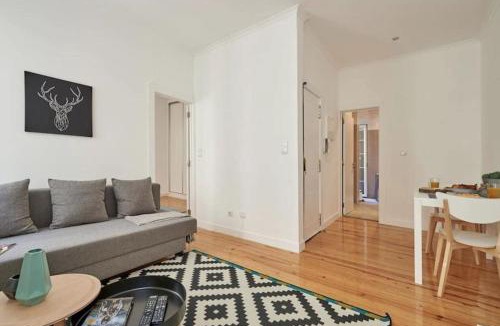 Merces Apartment | The Spot in Adelas