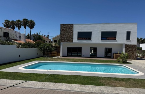 Verdizela House | The Sunseeker Villa, 5 minutes from the beach