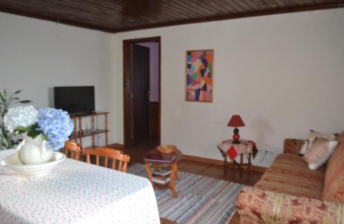 Praia da Vitoria House | TINA 3B - Alojamento Local - RRAL 760