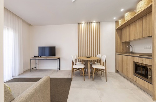 Olhos D'Agua Apartment | Two Bedroom Apartment for Family