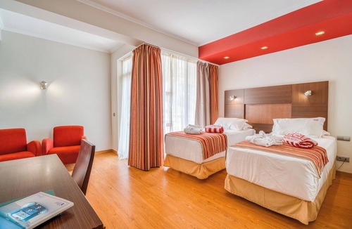 Sao Martinho Hotel | Ultimate Beach Escape in Madeira! Outdoor Pool, Free Parking, Mountain View!