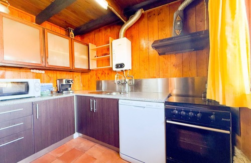 Esposende House | Unique Beachfront Rustic House near Porto | Free Parking | Families & Friends