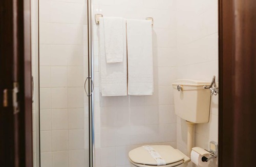 Refojos de Basto Hotel | Views of the Villa Double Room 22