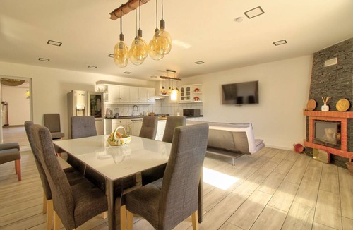 Fonte do Bispo Villa | Villa 'Amadeus' with Private Pool, Wi-Fi and Air Conditioning