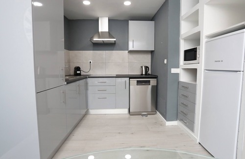 Setubal Villa | Villa "Bocage" in Historic Center with Private Terrace & Wi-Fi