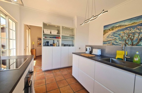 Calicas House | Villa Doce Vida by Interhome