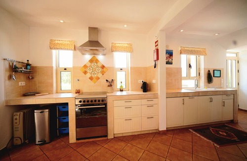 Fonte do Bispo House | Villa Eterno: A Charming Hilltop Retreat, with plunge pool