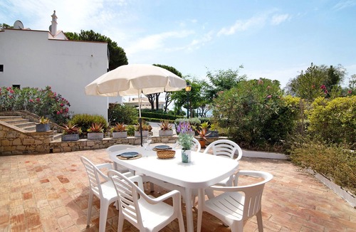 Vale do Lobo Villa | Villa 'Harlequin' with Sea View, Wi-Fi and Air Conditioning