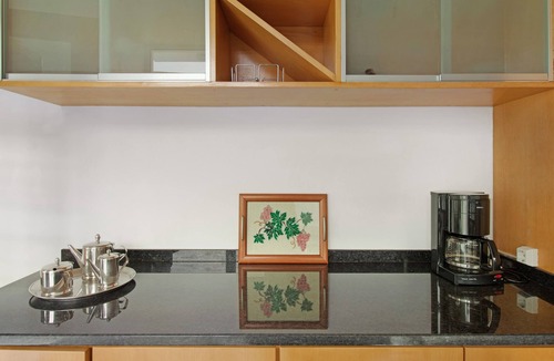 Campanario House | Villa Liliana Holiday Home – Sea View, Terrace & 3 Balconies in Madeira
