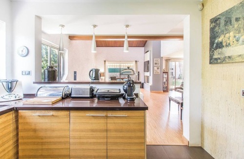 Cascais Villa | Villa Marina - Sunny beach and golf holiday home near top courses in Cascais