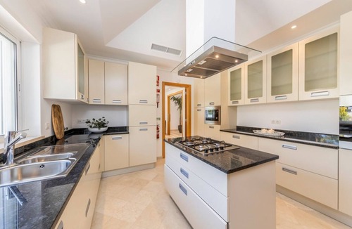 Almancil Villa | Villa Mingo - Five Bedroom Villa, Sleeps 10