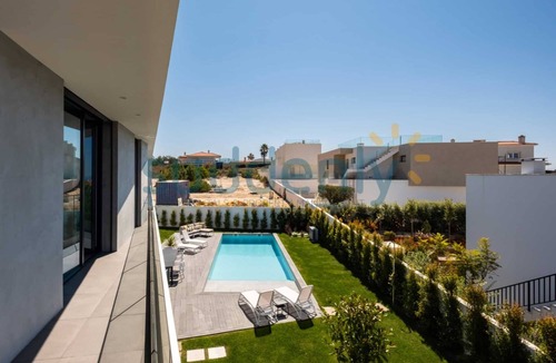 Obidos House | Villa Moinho da Praia - 4 bedroom villa with private pool near the beach