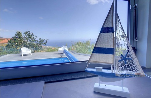 Estreito da Calheta House | Villa Piece of Heaven by LovelyStay
