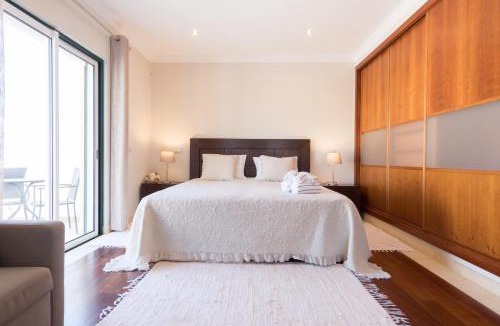 Alvor Villa | Villa Ria Rose, Alto da Ria 23 - jacuzzi and beach