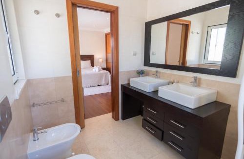 Alvor Villa | Villa Ria Rose, Alto da Ria 23 - jacuzzi and beach