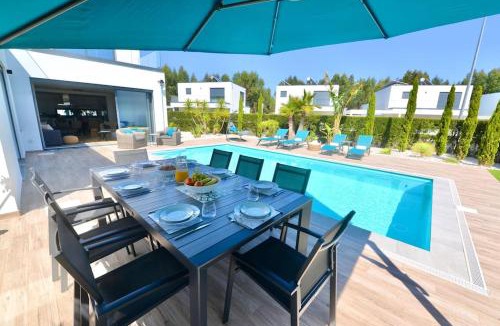 Sao Martinho do Porto Villa | Villa Serena - Exquisite villa with private heated pool