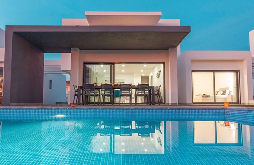 Castelo Villa | Villa w/Heatable Pool and BBQ in Albufeira