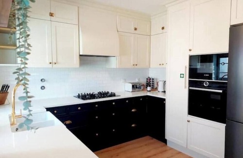 Nadadouro House | Villa with a large pool — 5 minutes from the beach and the city
