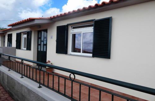 Santa Cruz House | Villas Madalena Near the Beach, with Car Rental at property & Wifi