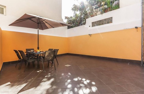 Santo Condestavel Apartment | Vita Portucale | Campo de Ourique Terrace