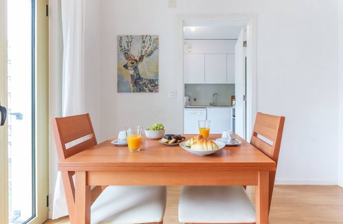 Casal da Ladeira Apartment | Vita Portucale | Charming Loft with Garage