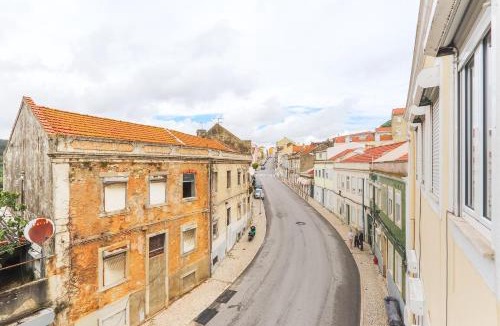 Santo Condestavel Apartment | Vita Portucale ! Stylish Apartment Campo Ourique