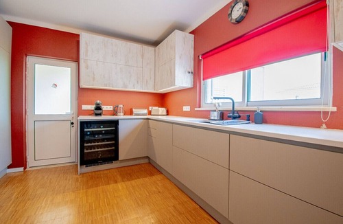 Lagoa e Carvoeiro Villa | Vivenda Liberdade, fabulous 3 bedroom villa in tranquil setting
