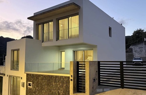 Furnas Villa | Vivenda Vale Verde, Luxury Furnas Retreat