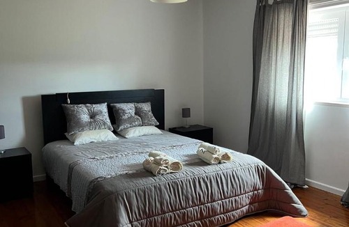 Mira House | West Gold