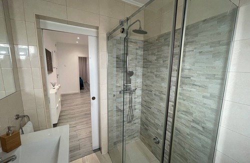 Carvoeira Apartment | White House