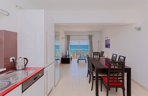 Cavacos Apartment | Yes Frente Praia III T3 HsR Quarteira