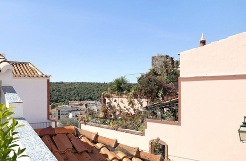 Silves House | Your Home from Home in Historic Silves