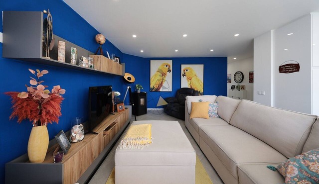 3-bedroom apartment in peaceful Parchal with AC