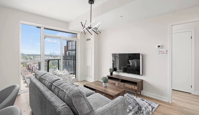 4-bedroom Suite in marvelous Toronto with AC in Toronto