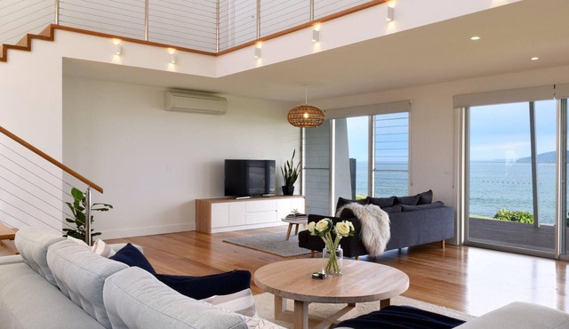 Absolute Waterfront - Amazing beach views in Gerroa