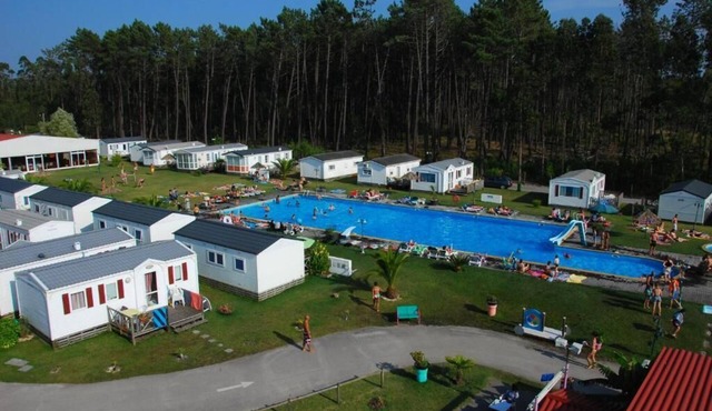 Aldeamento Turístico, Situado no Pinhal de Leiria,. vem Conhecer-nos