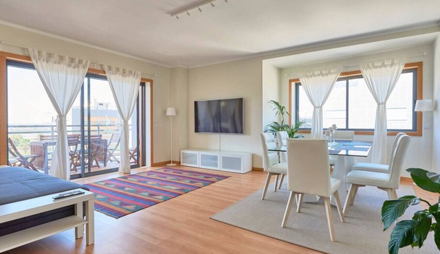 ★ Algarve Ocean Tri-View Luxury Apartment w/Pool★