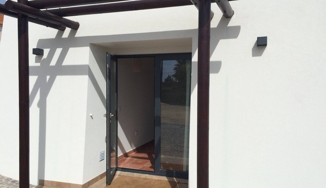 Apartment 'Amado' with Private Garden, Balcony and Wi-Fi