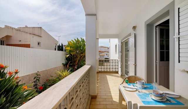 Apartment 'Galego A' with Shared Pool, Shared Garden and Wi-Fi