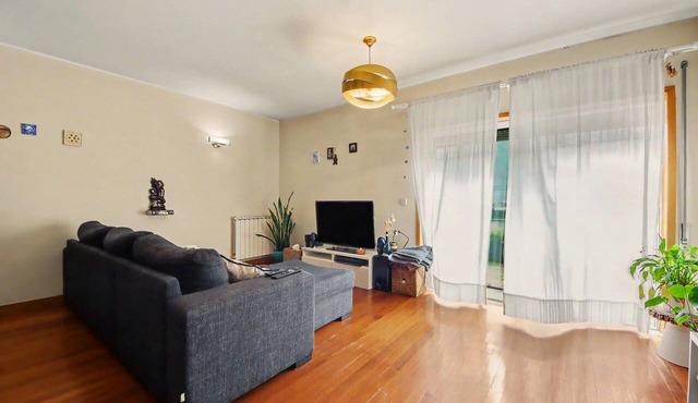 Apartment 'Lovely Matosinhos Beach' with Private Terrace, Balcony and Wi-Fi