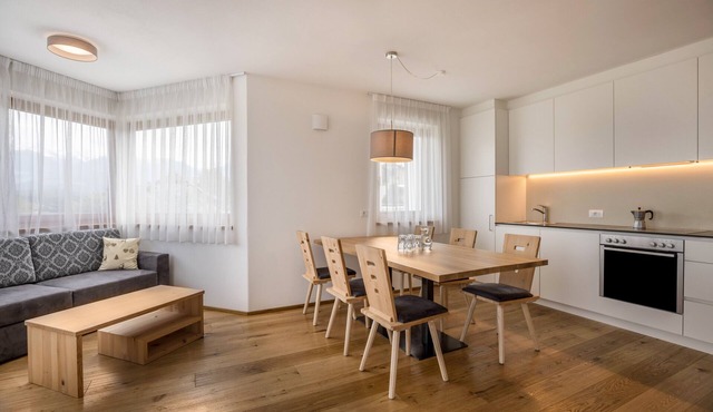 Apartment "Stefansdorf Wohnung 2" with Mountain View, Wi-Fi, Garden and Terrace in St. Lorenzen
