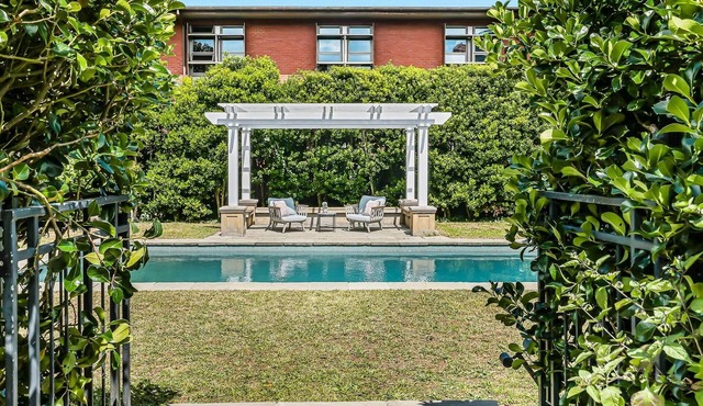 Auckland City Oasis + Pool in Auckland