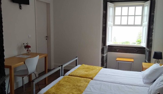 Azores Youth Hostels - Pico