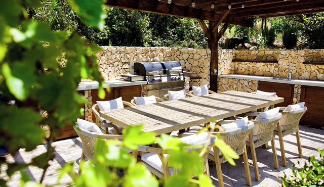 Boutique Style 7-bedroom Villa in Ericeira with AC, WiFi