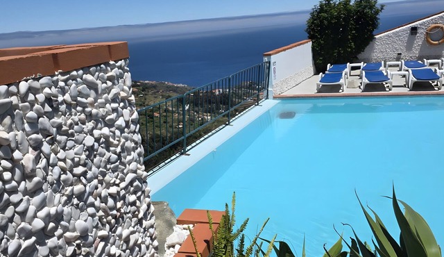 Bungalow 'Private House Ocean View - 3' with Shared Pool, Garden and Wi-Fi
