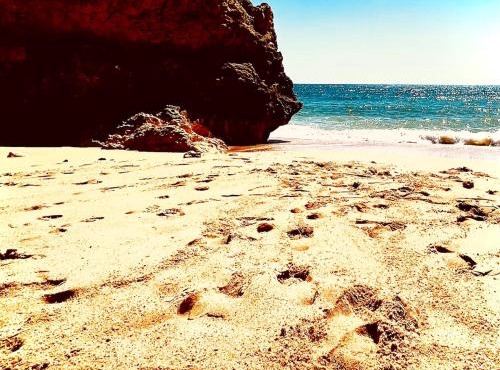 By the beach with pool and kids area Resort Apt in Albufeira