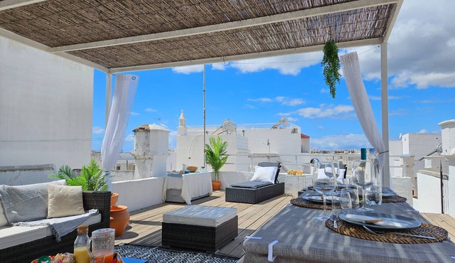 Casa Amor do Mar, top location, terrace, barbecue, boho style, near the marina
