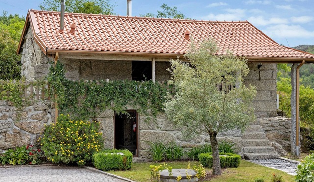 Casa do Moinho: Mountain View, Wi-Fi & Air Conditioning